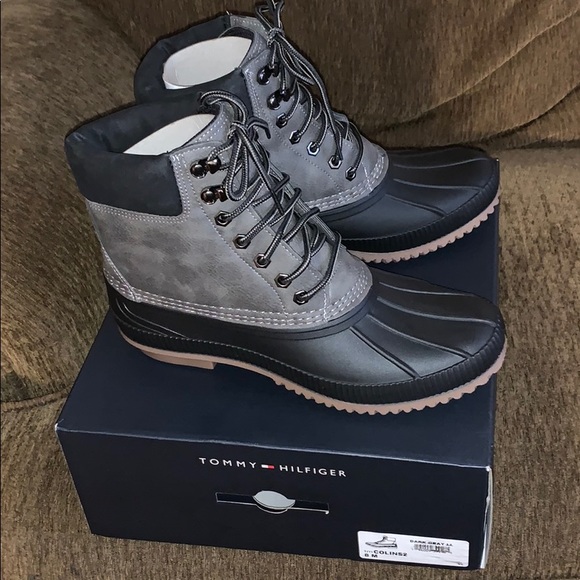 tommy hilfiger water boots